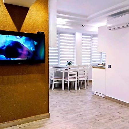 Sun Apartment Center City Chisinau Luaran gambar