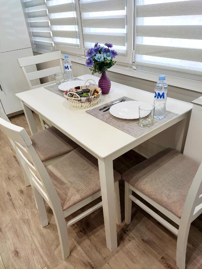 Sun Apartment Center City Chisinau Luaran gambar